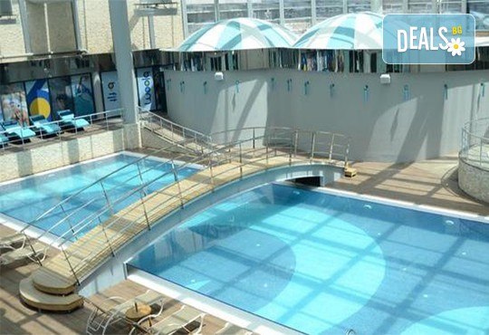 Нова година 2020 в Истанбул! 3 нощувки със закуски в Pullman Istanbul Hotel & Convention Center 5*, басейн, сауна, Празнична вечеря и транспорт - Снимка 10