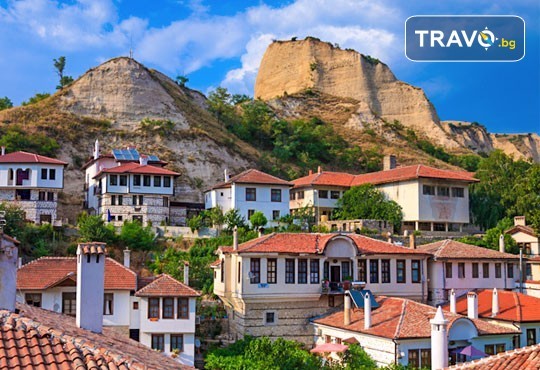 Екскурзия на 12.10. до местността Рупите, манастир Преподобна Стойна, село Златолист и Мелник с туроператор Поход - транспорт и водач! - Снимка 1