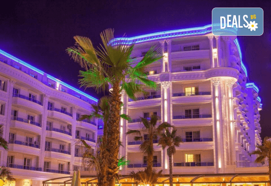 Посрещнете Нова година 2020 в хотел Fafa Premium Resort 4*, Албания, с АБВ Травелс! 3 нощувки, 3 закуски и 2 вечери, транспорт и програма в Дуръс, Скопие и Охрид! - Снимка 1
