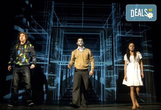 За съвременна София - град на младите хора и не само! Гледайте Йоанна Темелкова в мюзикъла на Театър ''София'' - Скачай! на 30.10. от 19 ч., билет за един - Снимка 6