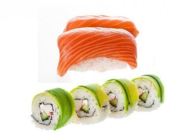Насладете се на апетитен суши сет Кобе с 63 броя хапки със сьомга, филаделфия, ролца от раци и риба тон от Sushi King