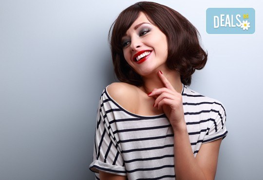 Дамско, мъжко или детско подстригване, масажно измиване с професионални продукти Fabian и оформяне на прическа със сешоар в салон за красота Слънчев ден! - Снимка 1