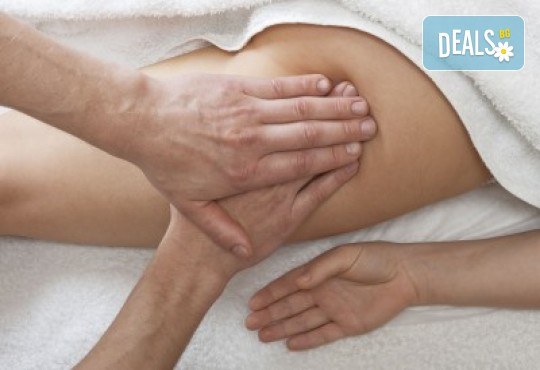 Антицелулитен масаж със силно загряващи масажни масла в Бутиков салон Royal Beauty Room - Снимка 2