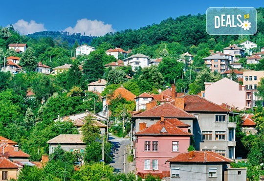 Еднодневна екскурзия до Габрово, Етъра и Соколски манастир, на 12.10., с ТА Поход! Транспорт, екскурзовод и програма - Снимка 4