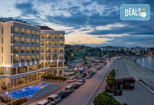 Нова година 2020 в Hampton by Hilton 4* в Гелиболу, Турция, с Глобус Холидейс! 3 нощувки, 3 закуски и 2 вечери, Новогодишна вечеря, собствен транспорт - Снимка 6