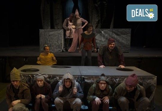 Приказка за малки и големи! ''Роня, дъщерята на разбойника'' на 26.10. от 11.00 ч. в Театър София, билет за двама! - Снимка 5