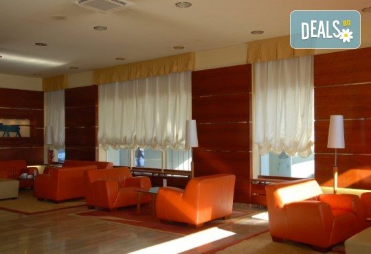 Посрещнете Новата 2020 година в Загреб, Хърватия! 3 нощувки с 3 закуски и 2 вечери в Laguna Hotel 3*, Новогодишна вечеря и транспорт - Снимка 9