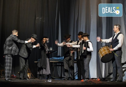 Гледайте комедията Емигрантски рай от Димитър Динев на 13.11. от 19ч. в Театър ''София'', билет за един! - Снимка 5