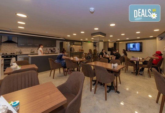 Посрещнете Нова година в Истанбул! 3 нощувки със закуски в Grand Ahi Hotel 3*, транспорт и бонуси: посещение на мол Forum и Одрин - Снимка 10