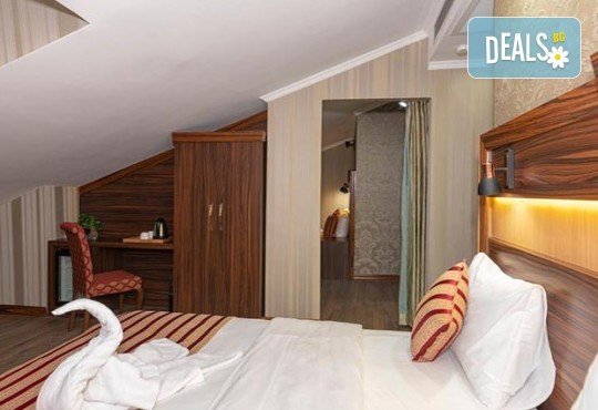 Посрещнете Нова година в Истанбул с Дениз Травел! 3 нощувки със закуски в The Vison Deluxe Hotel Istanbul 4*, транспорт и бонуси: посещение на мол Forum и Одрин - Снимка 9