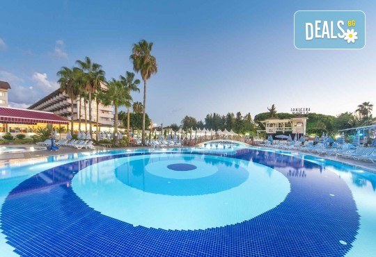 Ранни записвания за почивка през лятото на 2020! 7 нощувки на база Ultra All Inclusive в Lonicera World 4* в Алания - Снимка 2