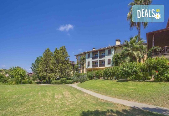 Ранни записвания за почивка през лятото на 2020! 7 нощувки на база Ultra All Inclusive в Lonicera World 4* в Алания - Снимка 11