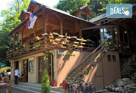 Нова Година 2020 в Деспотовац, Сърбия! 3 нощувки с 3 закуски, 2 стандартни и 1 Новогодишна вечеря, възможност за транспорт - Снимка 1