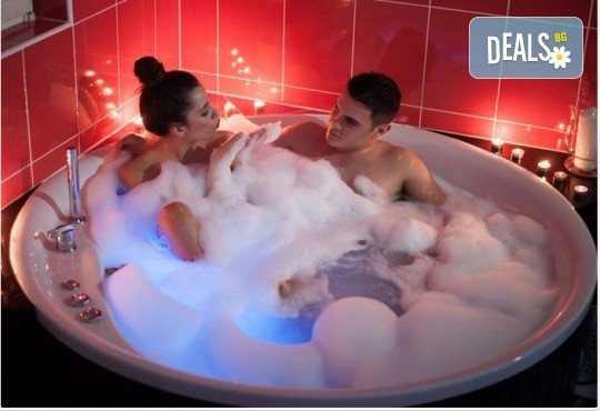 Нова година в столицата на Хърватия - Загреб! 2 нощувки със закуски в Hotel Gec 3*, транспорт и водач от Еко Тур! - Снимка 10