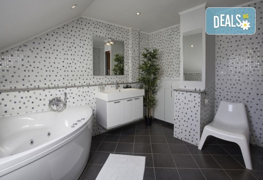 Нова година в столицата на Хърватия - Загреб! 2 нощувки със закуски в Hotel Gec 3*, транспорт и водач от Еко Тур! - Снимка 7