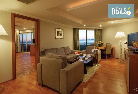 5-звездна почивка на супер цена! 7 нощувки на база Ultra All Inclusive в Crystal Admiral 5* в Сиде и възможност за транспорт от Belprego Travel! - Снимка 5