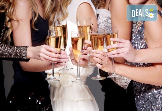 Нова година 2020 в Пролом баня, Сърбия! 3 нощувки със закуски в Garetov Konak, 2 вечери с жива музика и Новогодишна гала вечеря, минерален басейн, джакузи и сауна - Снимка 1