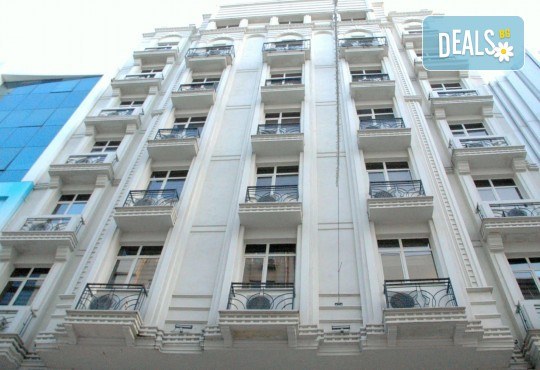 На супер цена до изчерпване на местата! Нова година в Истанбул - 3 нощувки със закуски в Yaztur Hotel 3*, транспорт, посещение на мол Forum - Снимка 12