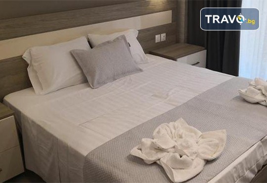 Нова година 2020 в Riviera Olympus Gods, Паралия Катерини! 3 нощувки с 3 закуски и 2 вечери, транспорт и водач от Караджъ Турс! - Снимка 6