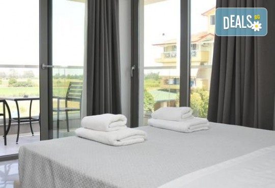 Нова година 2020 в Riviera Olympus Gods, Паралия Катерини! 3 нощувки с 3 закуски и 2 вечери, транспорт и водач от Караджъ Турс! - Снимка 7