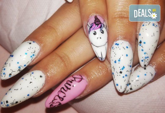 Безупречна визия! Изграждане на ноктопластика с гел и маникюр с гел лак и 2 декорации в Angels Beauty! - Снимка 6