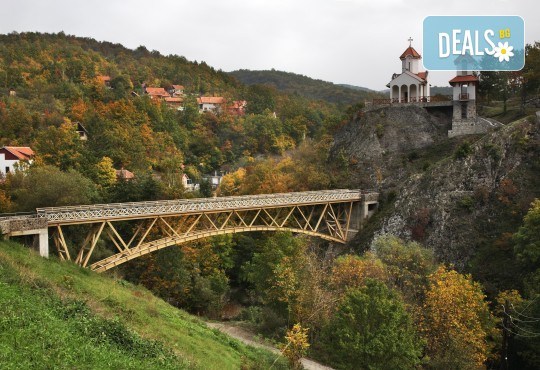 СПА Коледа в Пролом баня, Сърбия, с Мивеки Травел! Транспорт, 2 нощувки със закуски и вечери в Garetov Konak, едната празнична, минерален басейн, парна баня и сауна - Снимка 3