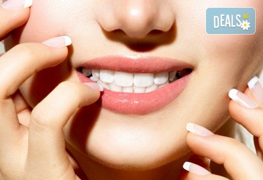 Апаратен маникюр за идеално оформени кожички - Класически или френски, с гел лак и бонус: сваляне на стар гел лак в студио за красота Velesa! - Снимка 4