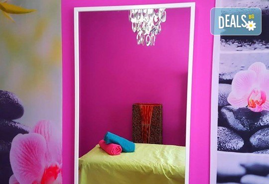 100-минутен луксозен СПА пакет Hot Stone с кристали и топли камъни, шоколадов пилинг и кралски масаж на цяло тяло, лице, глава и рефлексотерапия в Wellness Center Ganesha Club! - Снимка 7