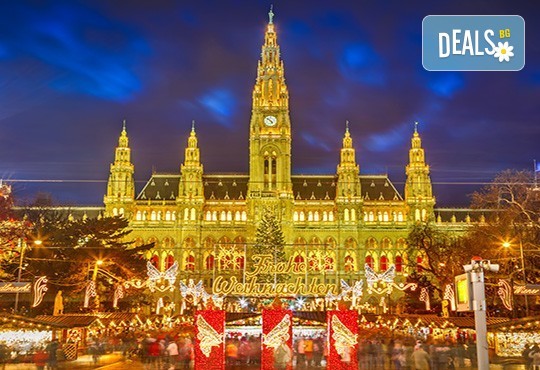 Посрещнете Нова година в магичната Виена! 3 нощувки със закуски, транспорт, екскурзовод и посещение на Будапеща - Снимка 2