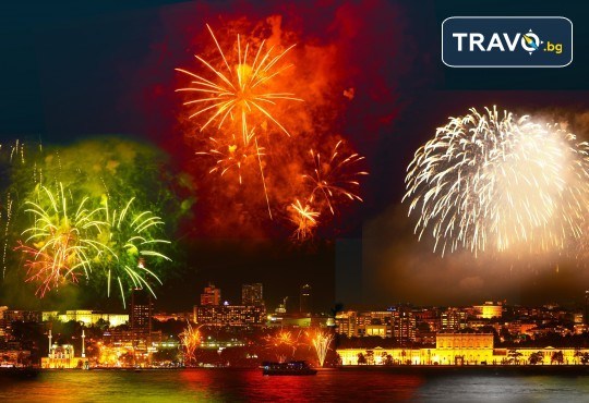 Нова Година 2020 в Истанбул, Хотел Holiday INN 5*, с Дари Травел! 3 нощувки със закуски, 2 вечери и Новогодишна вечеря, по желание транспорт - Снимка 1