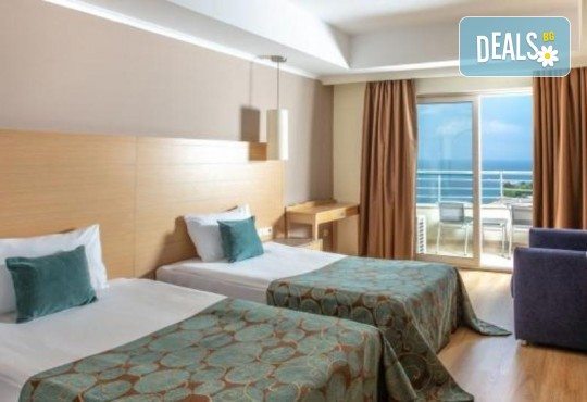 Нова година в Sealight Resort Hotel 5*, Кушадасъ, Турция! 3 или 4 нощувки на база All Inclusive и празнична гала вечеря! - Снимка 8