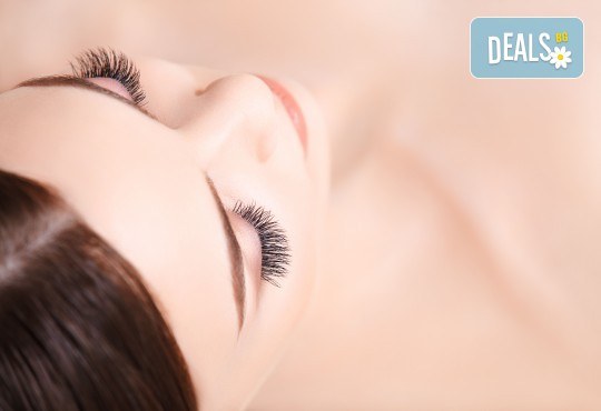 Красив поглед! Поставяне на 3D мигли по метода косъм по косъм, луксозен клас от Студио за красота BEAUTY STAR до Mall of Sofia - Снимка 3