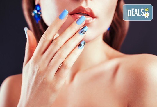 Дълготраен маникюр с гел лак ORLY и 4 декорации в Студио за красота BEAUTY STAR до Mall of Sofia - Снимка 2