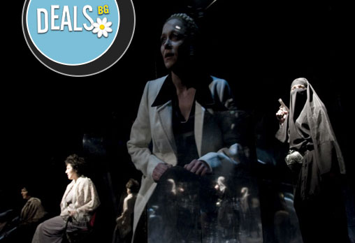 Tри великолепни актриси в „Nordost - приказка за разрушението”! Младежки театър, камерна сцена, 15.04., от 19ч.! - Снимка