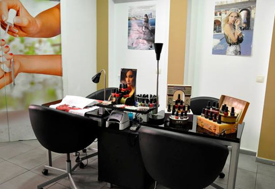 Салон Born Toxic Черковна