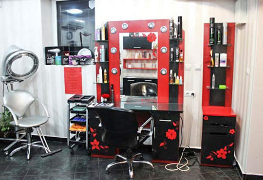 Салони Престиж - Яворец