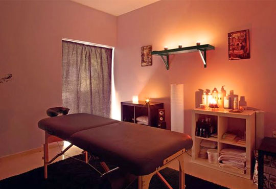 Студио за масажи PARIS