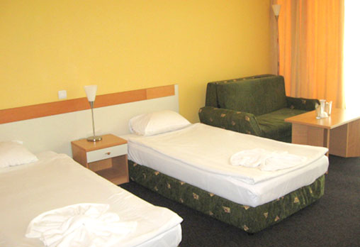 Семеен хотел Джули 3*, Слънчев бряг