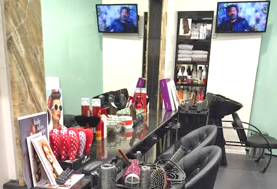 Салон Flowers 2 в Хаджи Димитър